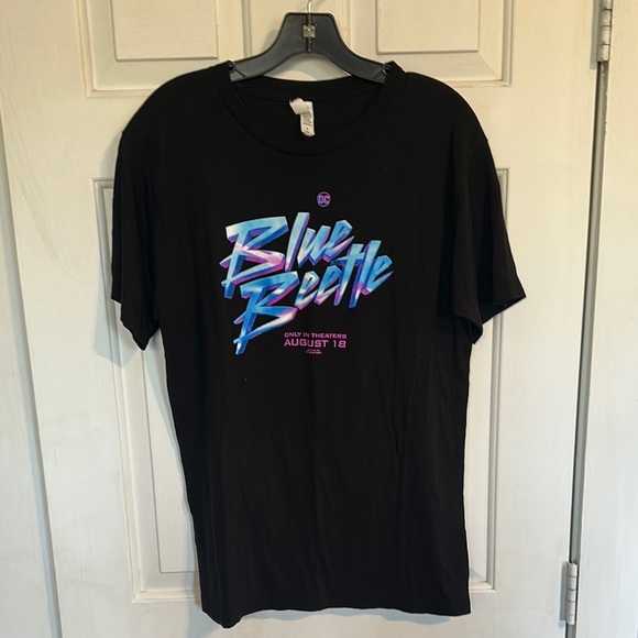 Blue Beetle Black tshirt size large - Picture 1 of 4